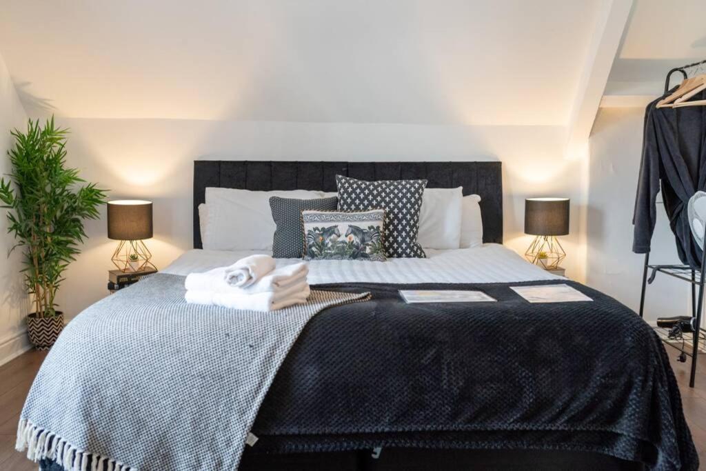 Phenix Central - Huge 3 Bed, Super Equipped Apartment. Cardiff Dış mekan fotoğraf