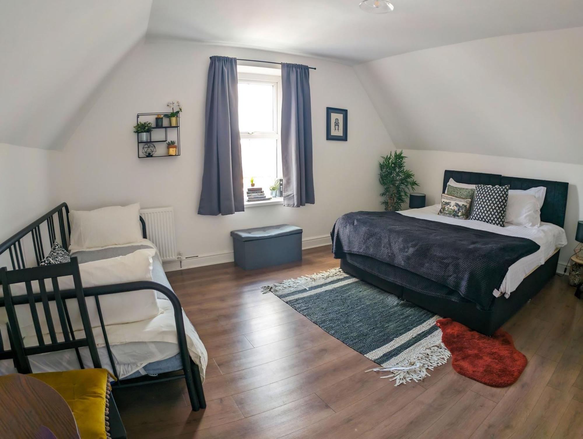 Phenix Central - Huge 3 Bed, Super Equipped Apartment. Cardiff Dış mekan fotoğraf